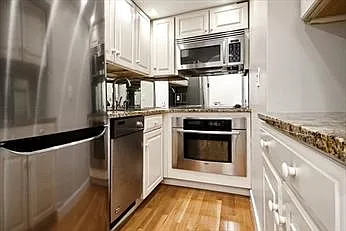 124 Beacon St #1F — Photo 4