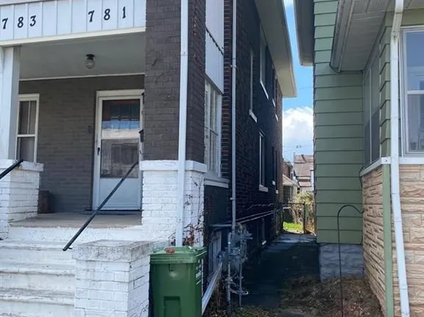 781 Gladstone Ave, Windsor, ON N9A 2R1