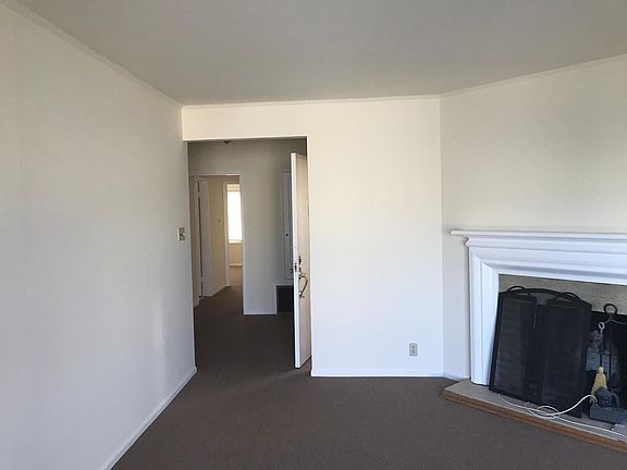 4th image of 888 45th Ave