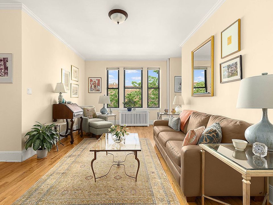 1st image of 418 Saint Johns Pl APT 4B