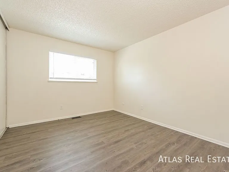 16590 E Baltic Pl — Photo 10