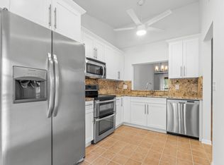 3308 Lucerne Park Dr, Greenacres, FL 33467
