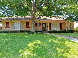 7006 Freemont St, Dallas, TX 75231
