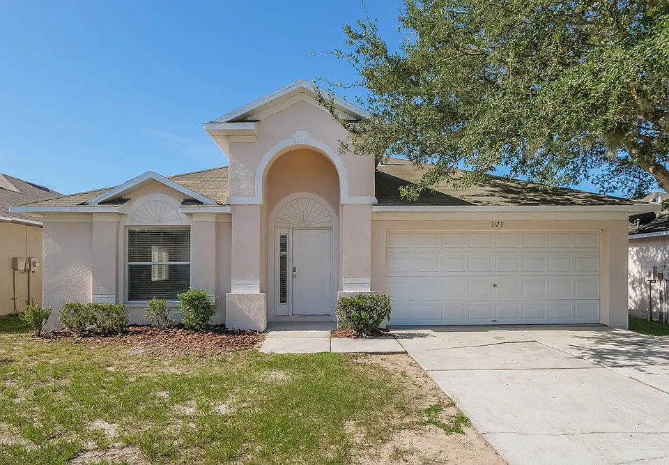 3123 Summer House Dr