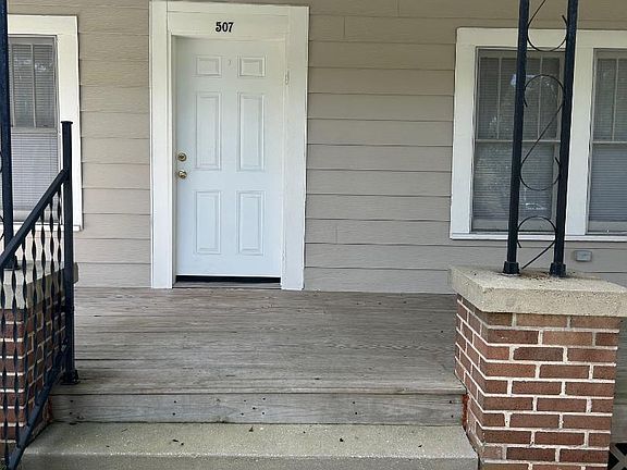 2nd image of 507 Magnolia St