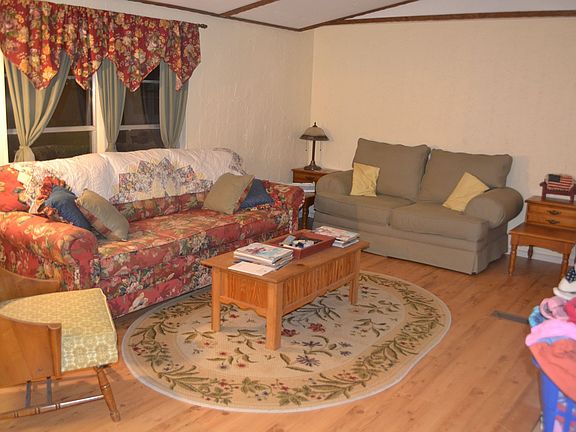 5th image of 3705 Hartwood Dr