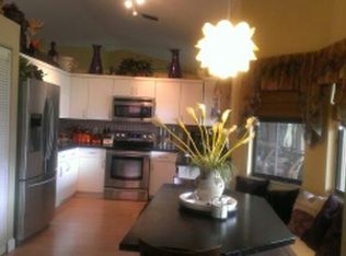 20351 NW 3rd St, Pembroke Pines, FL 33029
