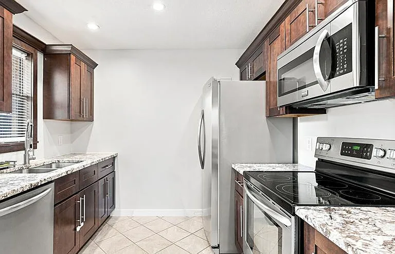 2480 SE Garden Ter #507 — Photo 9