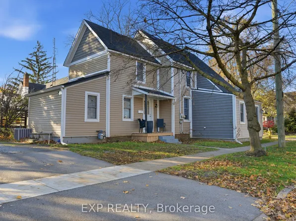 20 Henry St, Saint Catharines, ON L2R 5T3