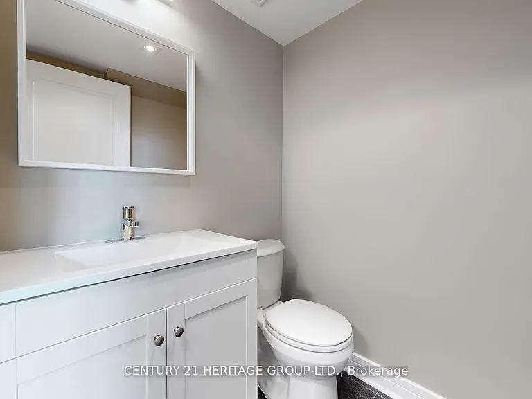 1 Avondale Ave #910 — Photo 8