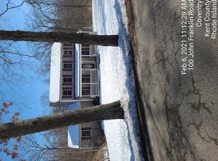 100 John Franklin Rd, Hope, RI 02831