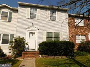 7728 Moonfall Ct, Pasadena, MD 21122