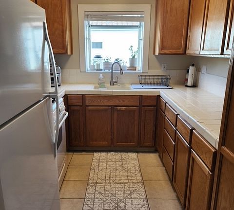 5th image of 428 Upham St #B