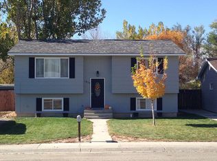 1824 Crimson St, Worland, WY 82401