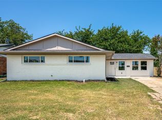 1802 SW 3rd St, Grand Prairie, TX 75051