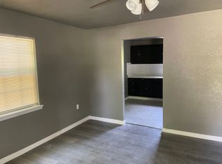 1815 N Columbia Ave, Tulsa, OK 74110