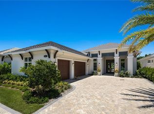 6810 Mangrove Ave, Naples, FL 34109