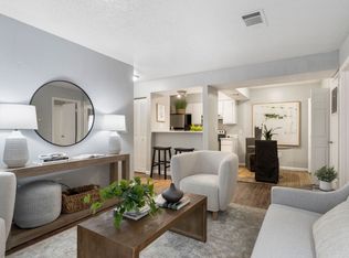 Post Oak - Now Offering $200 Off Move-in Costs for May!, Norman, OK 73072