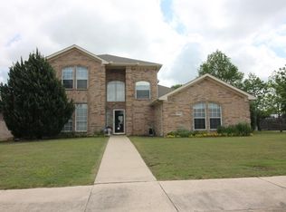 1013 Blue Gill Ln, Crowley, TX 76036