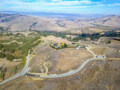 2 Shelly Ct, San Juan Bautista, CA, 95045