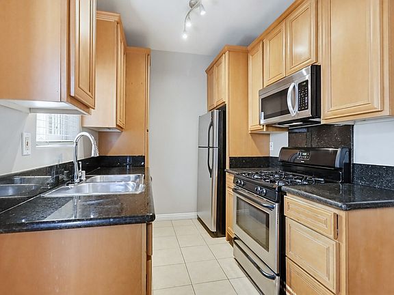 5th image of 4025 Florida St Unit 5