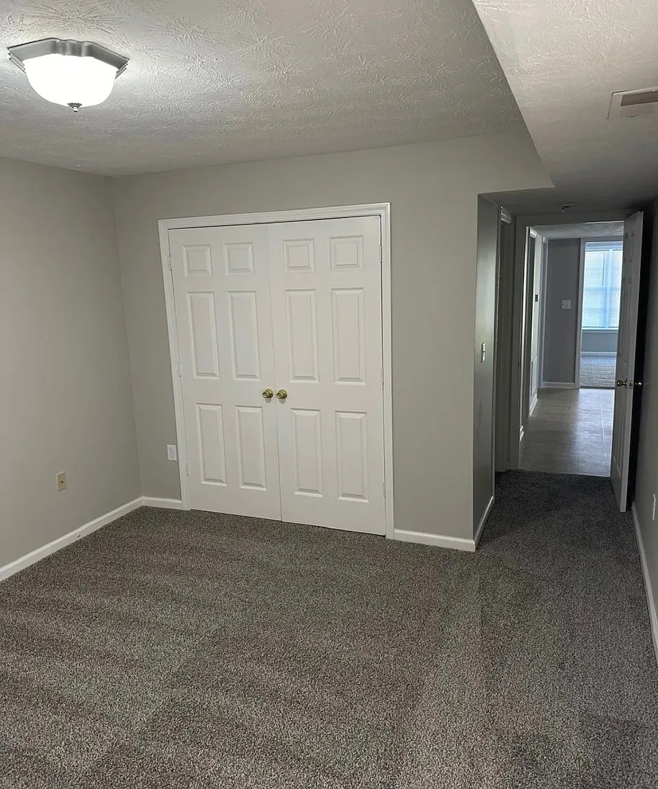 107 Braxton Court — Photo 4