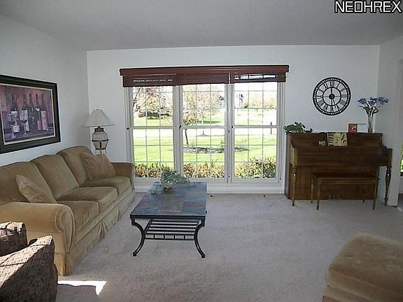 4th image of 9732 Burton Dr