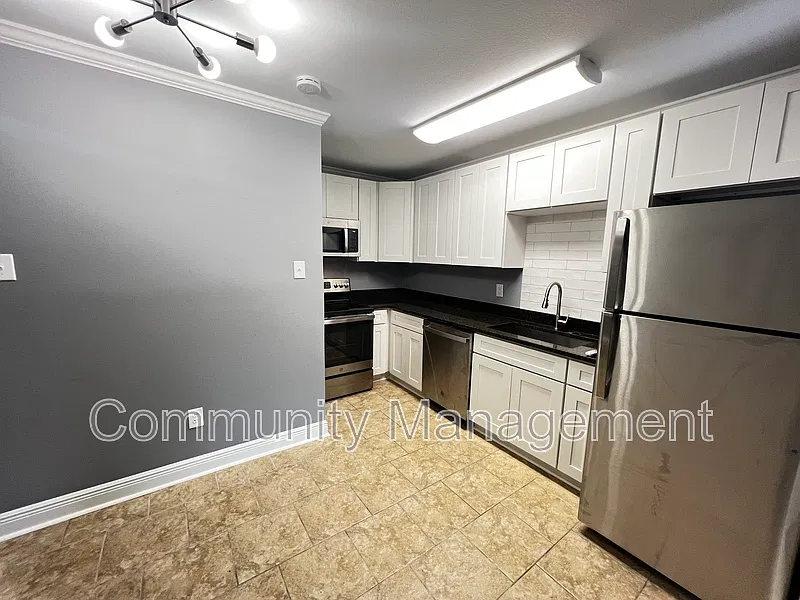 1 bed, 1.0 bath, 620 sqft, $795 — Photo 3