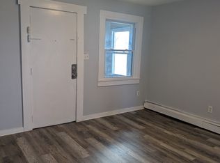 43 Graham Ave FLOOR 3, Paterson, NJ 07524