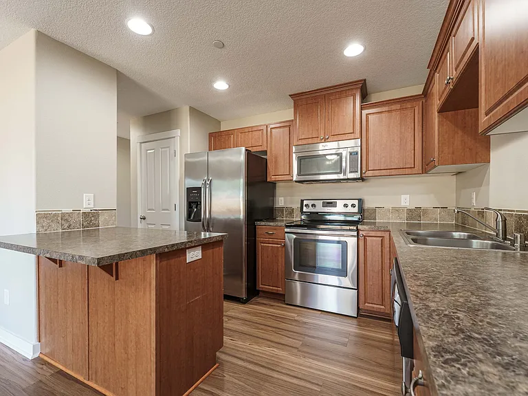 836 NE 109th Ct — Photo 9