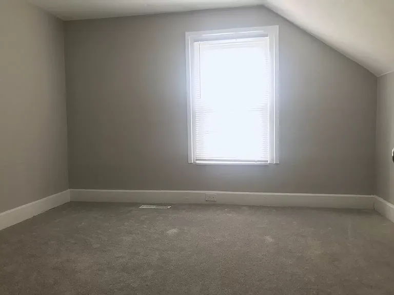 4313 Apple Ave — Photo 12