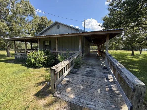 25434 Twins Ln, Opp, AL 36467
