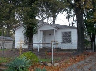 300 Graham Dr, Longview, TX 75602