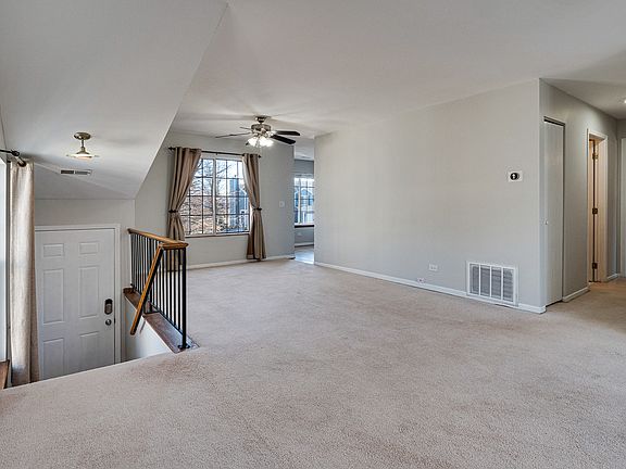 5th image of 972 Mallard Cir #2