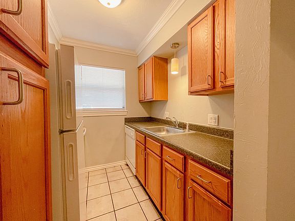 2nd image of 1430 NW 25th St #109