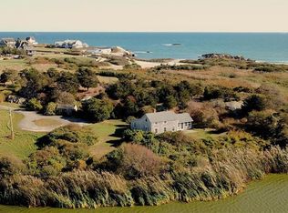 12 Long Pond Ln, Little Compton, RI 02837