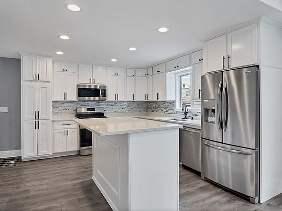 5th image of 614 W 145th St