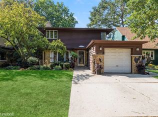 1108 S Aldine Ave, Park Ridge, IL 60068