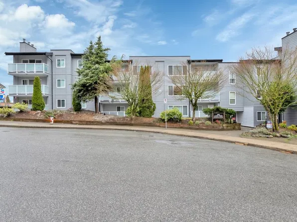 3883 Laurel St #109, Burnaby, BC V5G 4M8