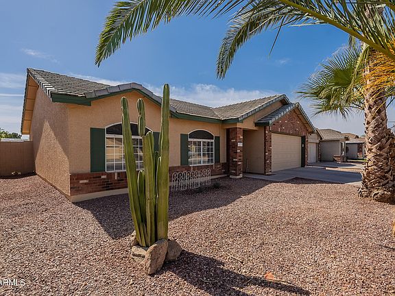 3rd image of 4873 E MAGNUS Drive