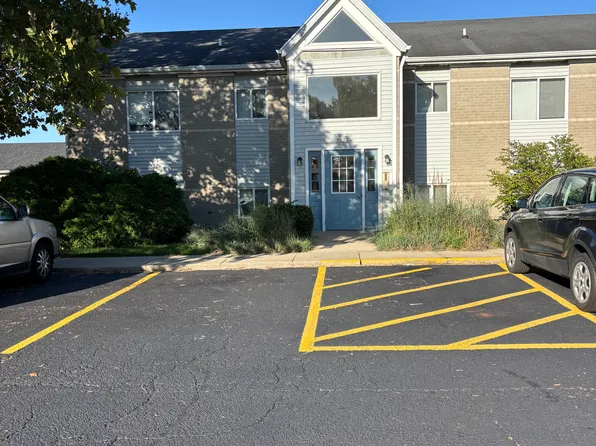 3075 Highland Dr APT B, Hudsonville, MI 49426