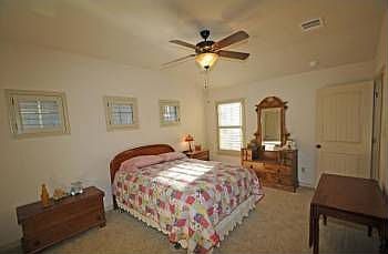 5th image of 13604 Caldwell Dr APT 22