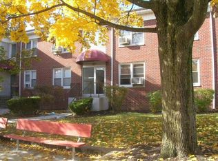 4 Burbank St APT 2A, Yonkers, NY 10710