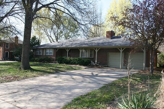 2nd image of 9513 E 29th St