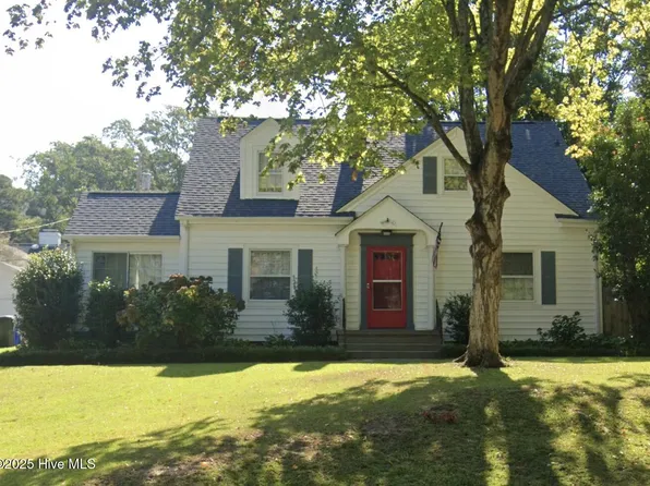 1105 W Rock Spring Road, Greenville, NC 27858
