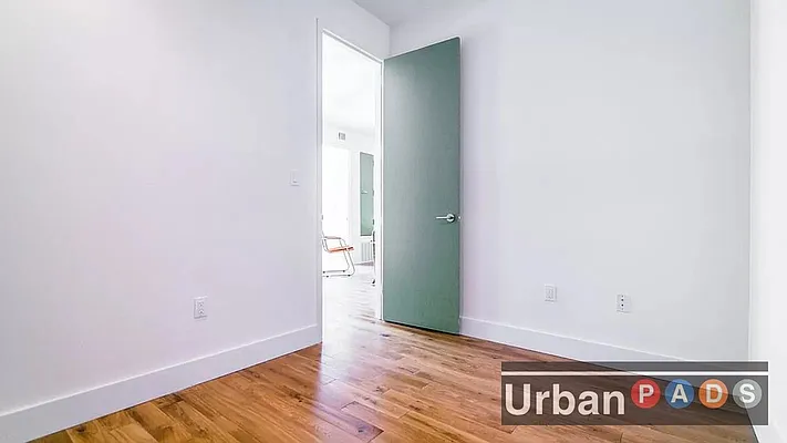 Rented by Urban Pads | media 10