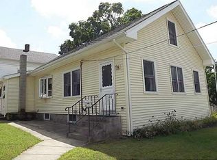 120 Summit Ave, Coventry, RI 02816