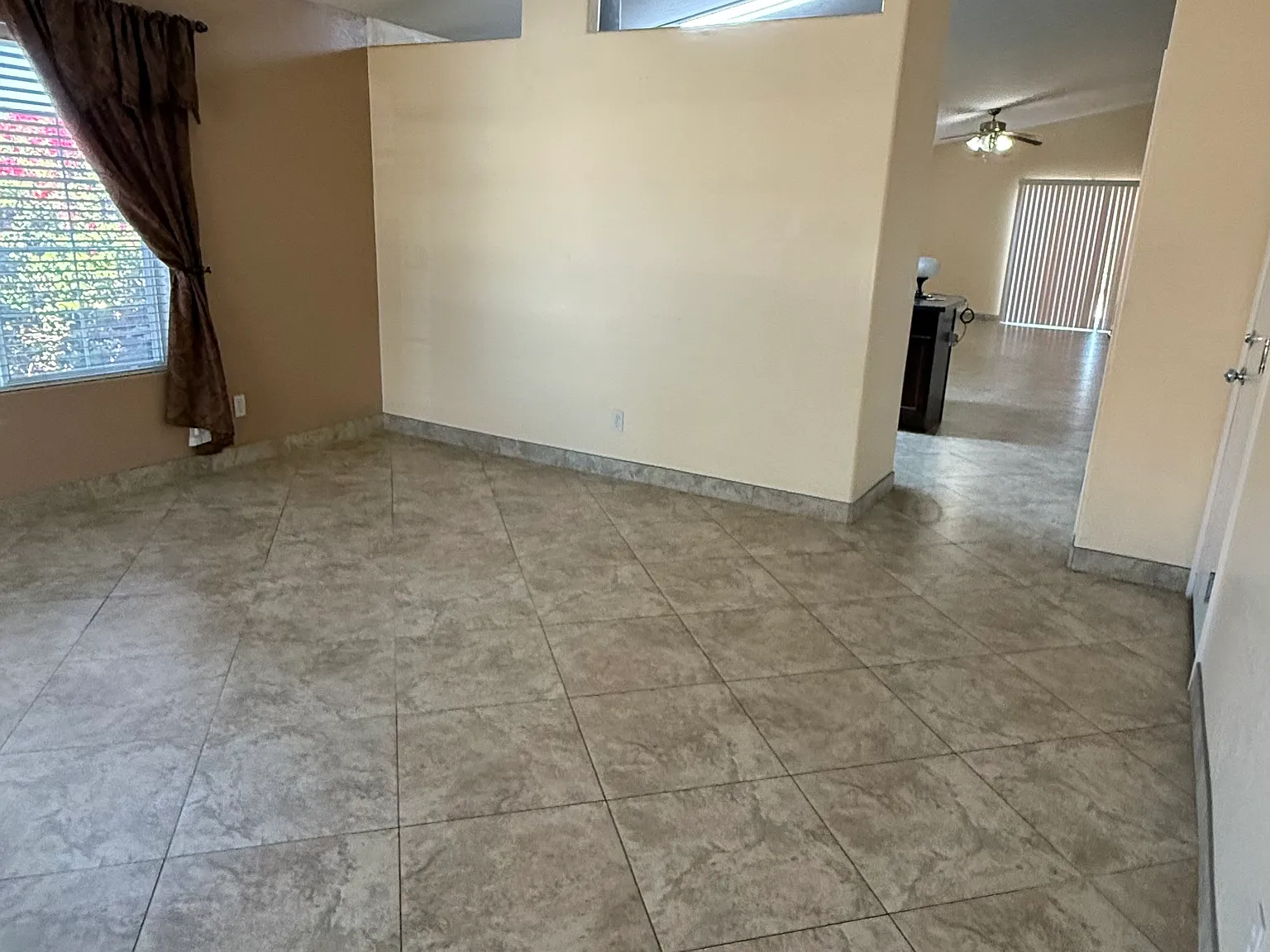 4 bed, 1707 sqft, $2,150 — Photo 4