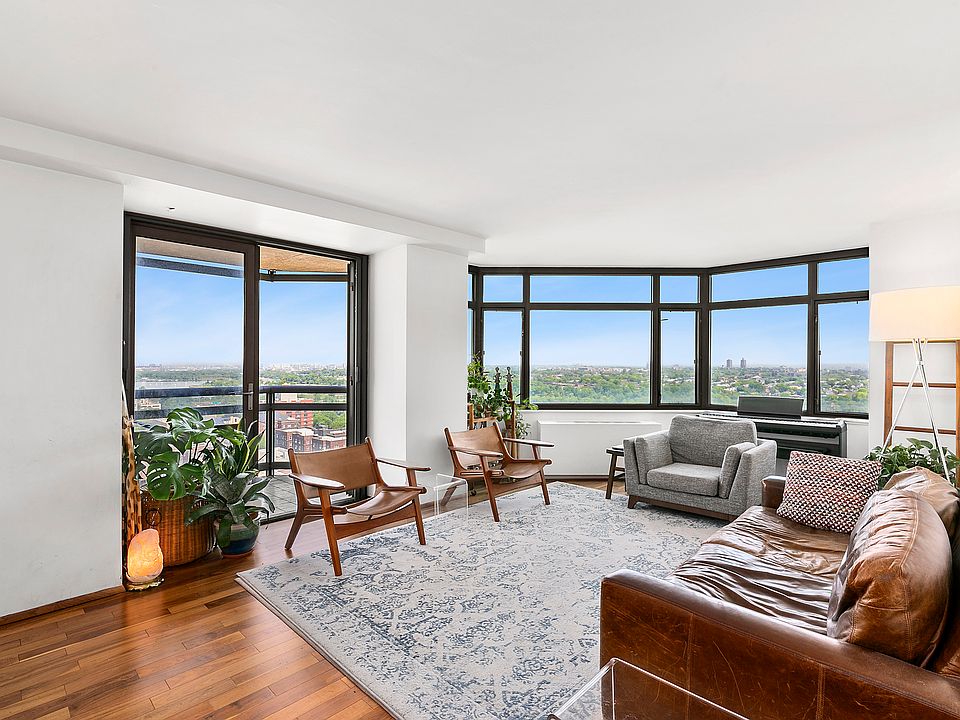 1st image of 112-01 Queens Blvd #18H