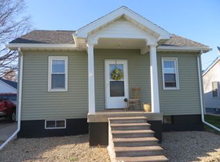 112 W 4th St, Wyanet, IL 61379